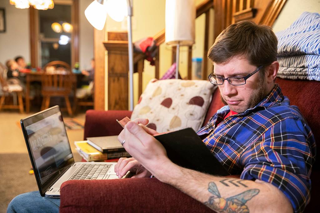 UND special education alum earned his degree online